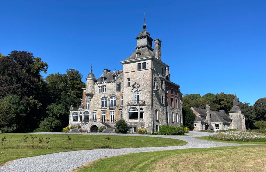 Allée du Château de Tinlot, Tinlot, Belgium